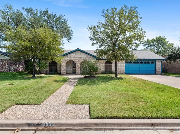 3509 Oak Hill Dr, Bryan, TX 77802