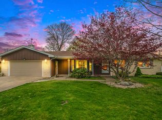 178 Euna Vista Dr, Holland, MI 49423