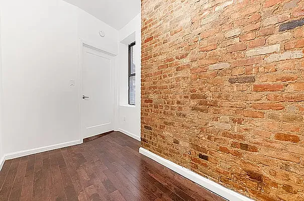 Rented by REAL New York | media 10