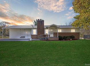 15016 East Rd, Montrose, MI 48457