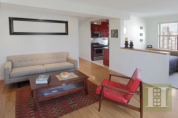 Sold by Halstead Real Estate | media 8