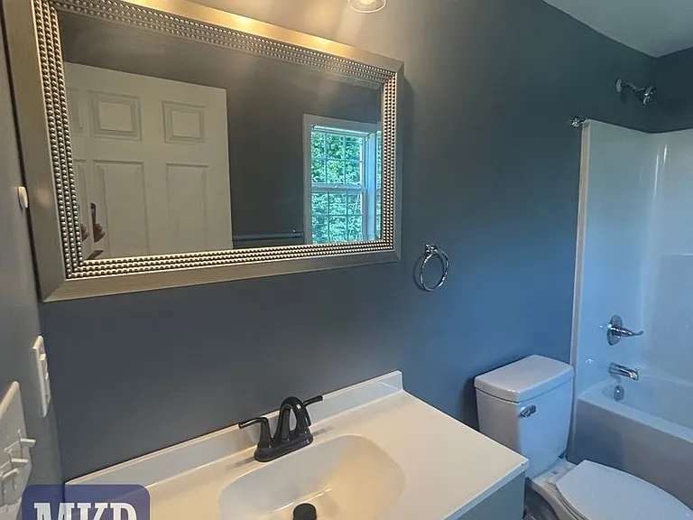 811 Montvue Rd — Photo 54