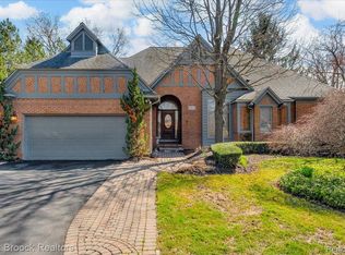 11633 Lorenz Way, Plymouth, MI