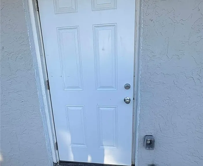 227 Maria St — Photo 1