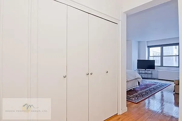 Rented by Medow Property | media 4