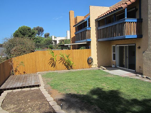 3rd image of 847-49 Mola Vista Way