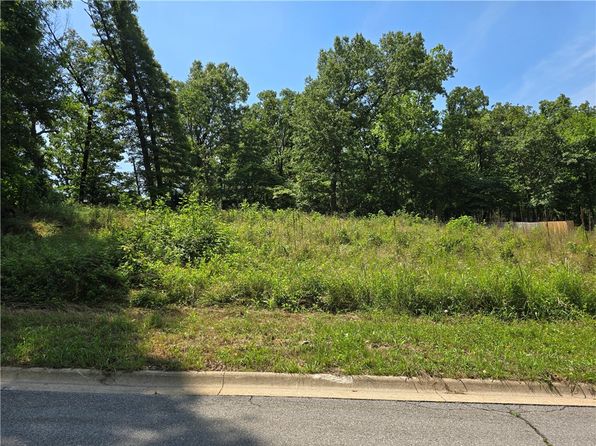 1306 Shepherd St #33, Pea Ridge, AR 72751