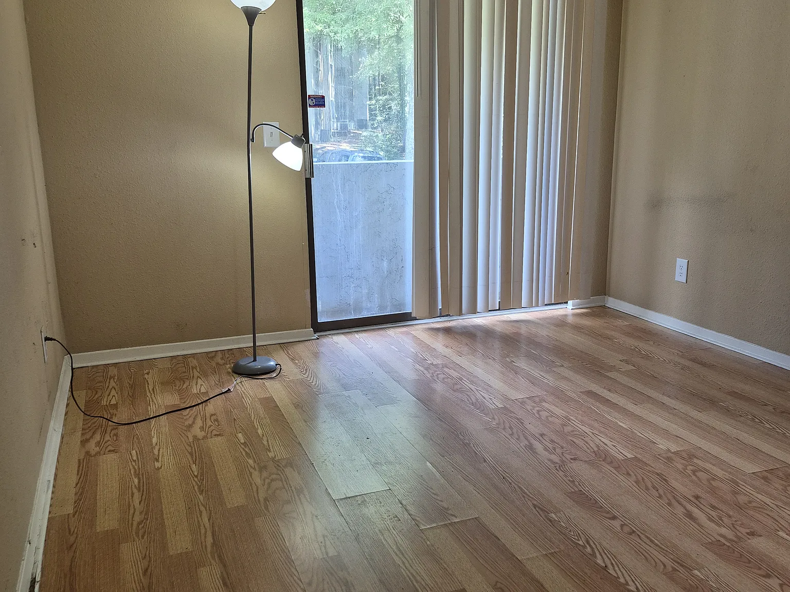 2 bed, 1275 sqft, $1,395 — Photo 4