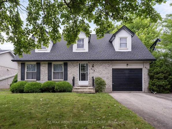 678 Edinburgh Rd S, Guelph, ON N1G 4H8