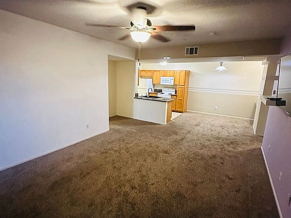 4th image of 41410 Juniper St Unit 1723