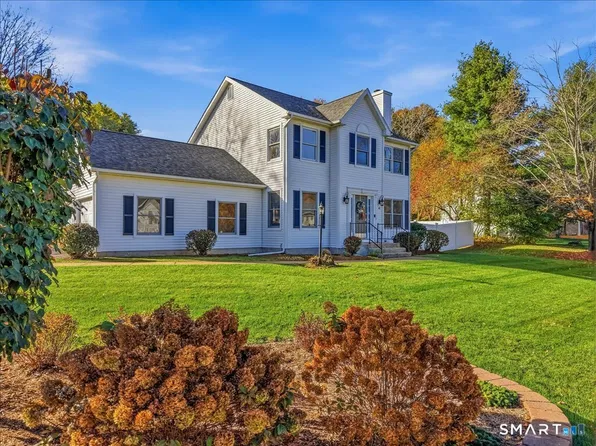 40 Walek Farms Road, Manchester, CT 06040