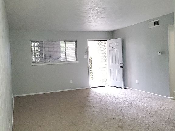 3rd image of 2508 Yorkshire St #2508
