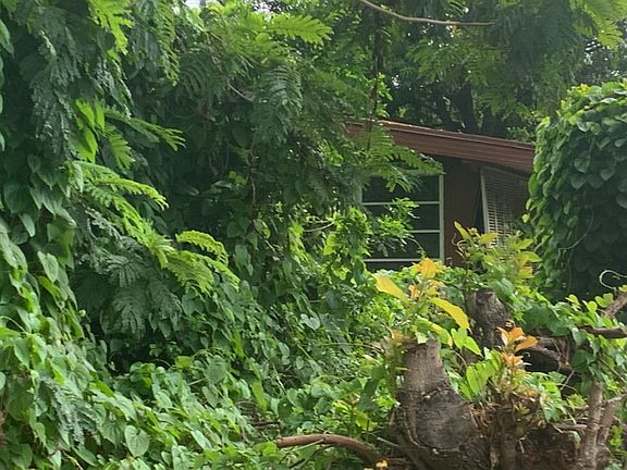 2nd image of 2607 Havana Dr