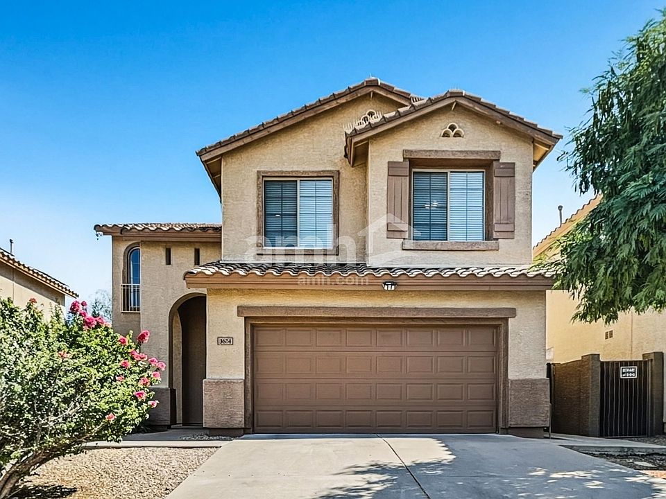 1st image of 3624 W Steinbeck Dr