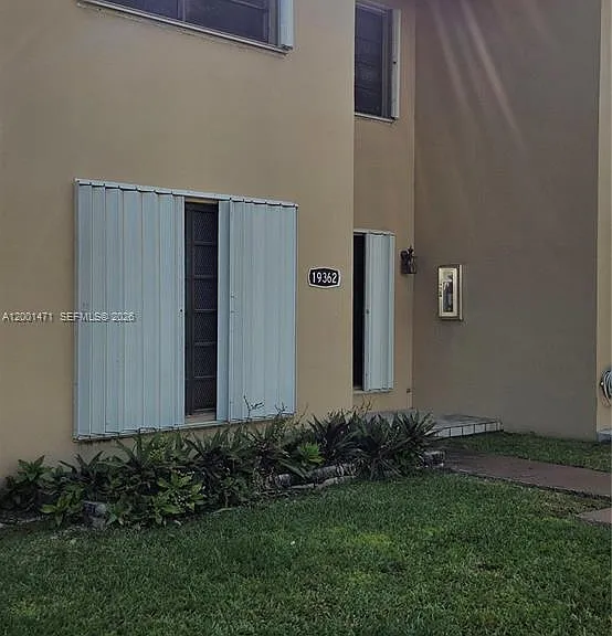 19362 SW 103rd Ct #B — Photo 1