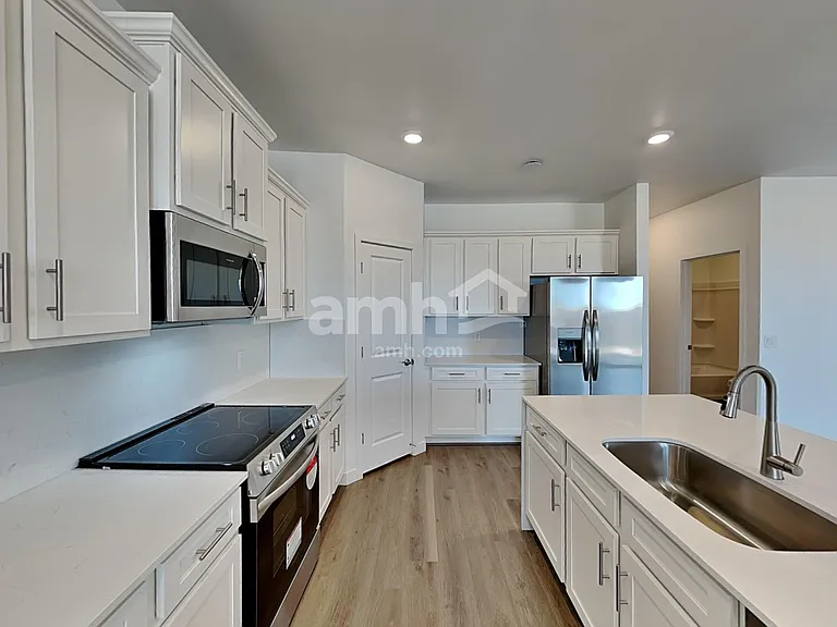 6483 E Corte Piramide — Photo 3