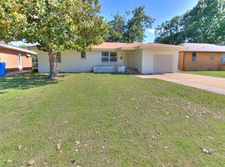 1304 Barbour St, Norman, OK 73069