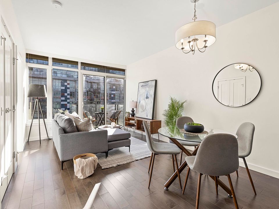 1st image of 38 W 1st Ave #608