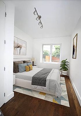 4th image of 1760 Dean St #1B