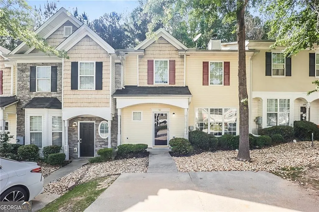 6073 Camden Forrest Dr photo 1