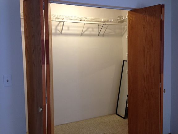 #2 bedroom walk in closet