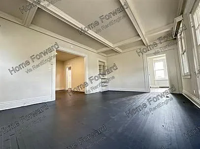 3 bed, 2.0 bath, 1670 sqft, $1,150 — Photo 3