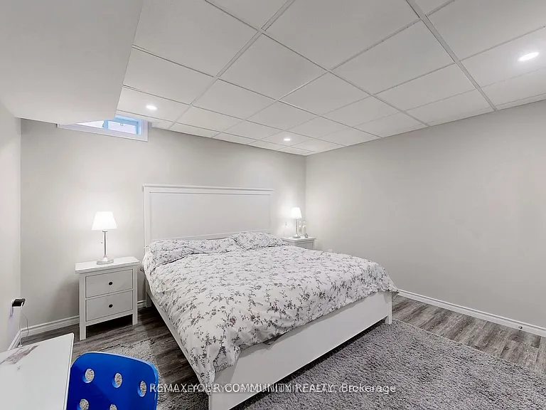 55 Penndutch Cir — Photo 32