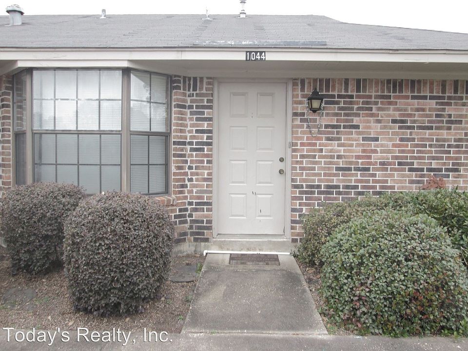 2nd image of 1044 Sybil Dr