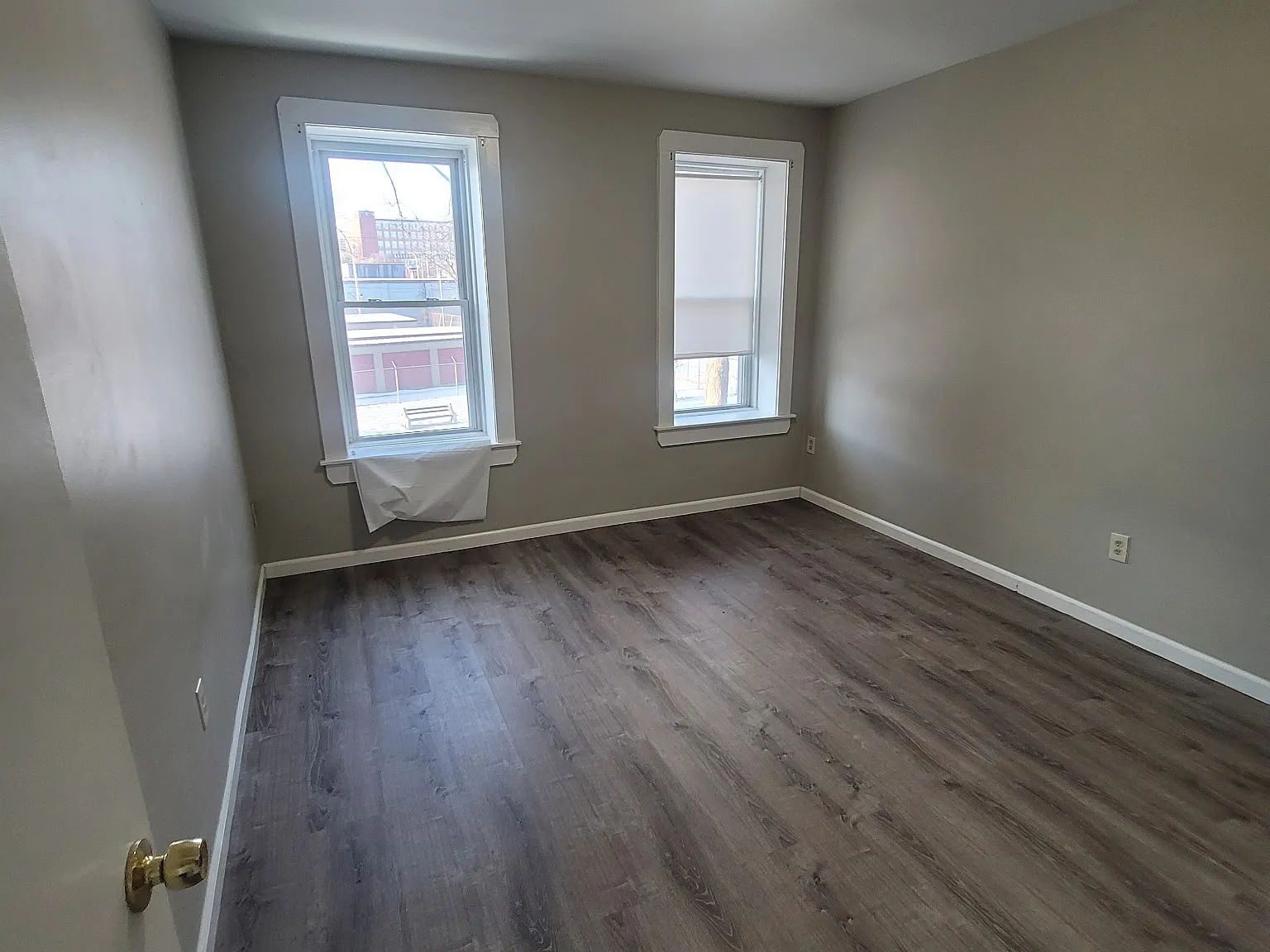 3 bed, 1400 sqft, $1,750 — Photo 3