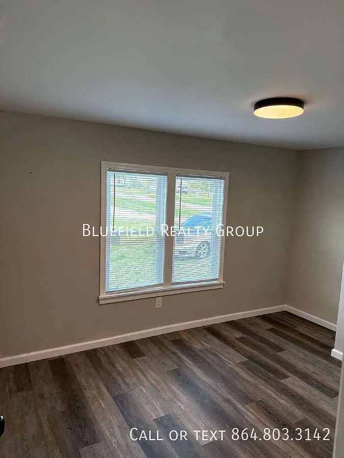Affordable Co-Living 2 Bedroom 1 Bathroom Home Available Now $850/mo rent — Photo 3