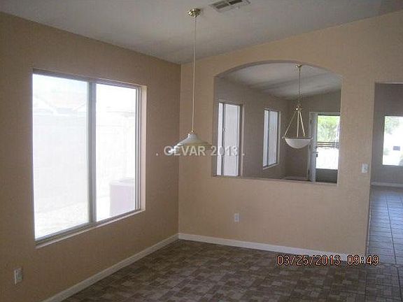 4th image of 8041 Shady Glen Ave