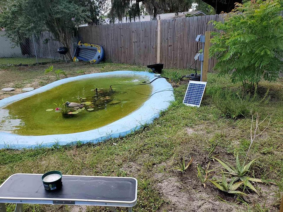 1st image of 210 Mimosa Dr