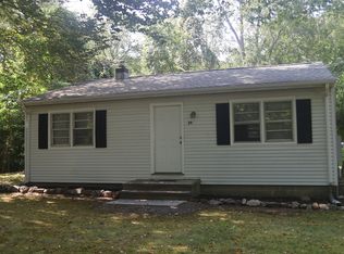 29 Wildwood Park Rd, Clinton, CT 06413