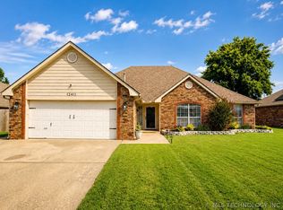 12411 E 80th Ct N, Owasso, OK 74055