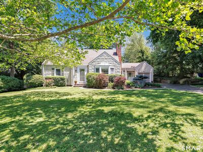 42 Bayberry Road, Fairfield, CT, 06825