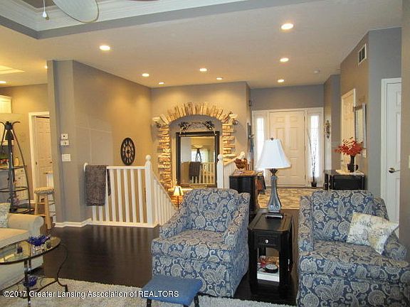 3rd image of 13617 Pearwood Dr