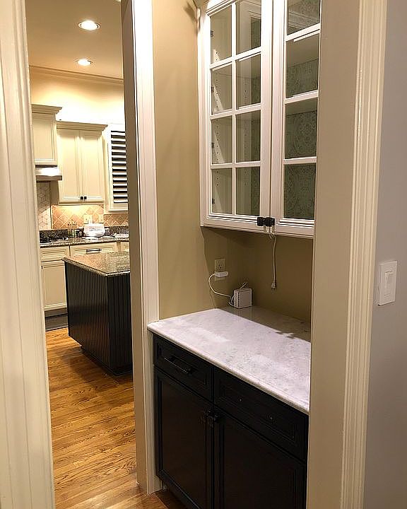 Butler’s pantry