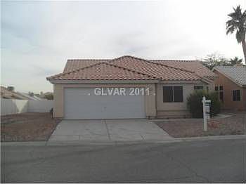 1st image of 6071 Annmillie Ave