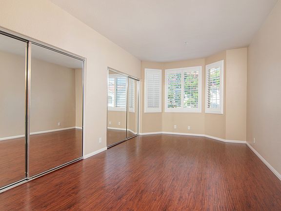 4th image of 3969 Mahaila Ave Unit 301