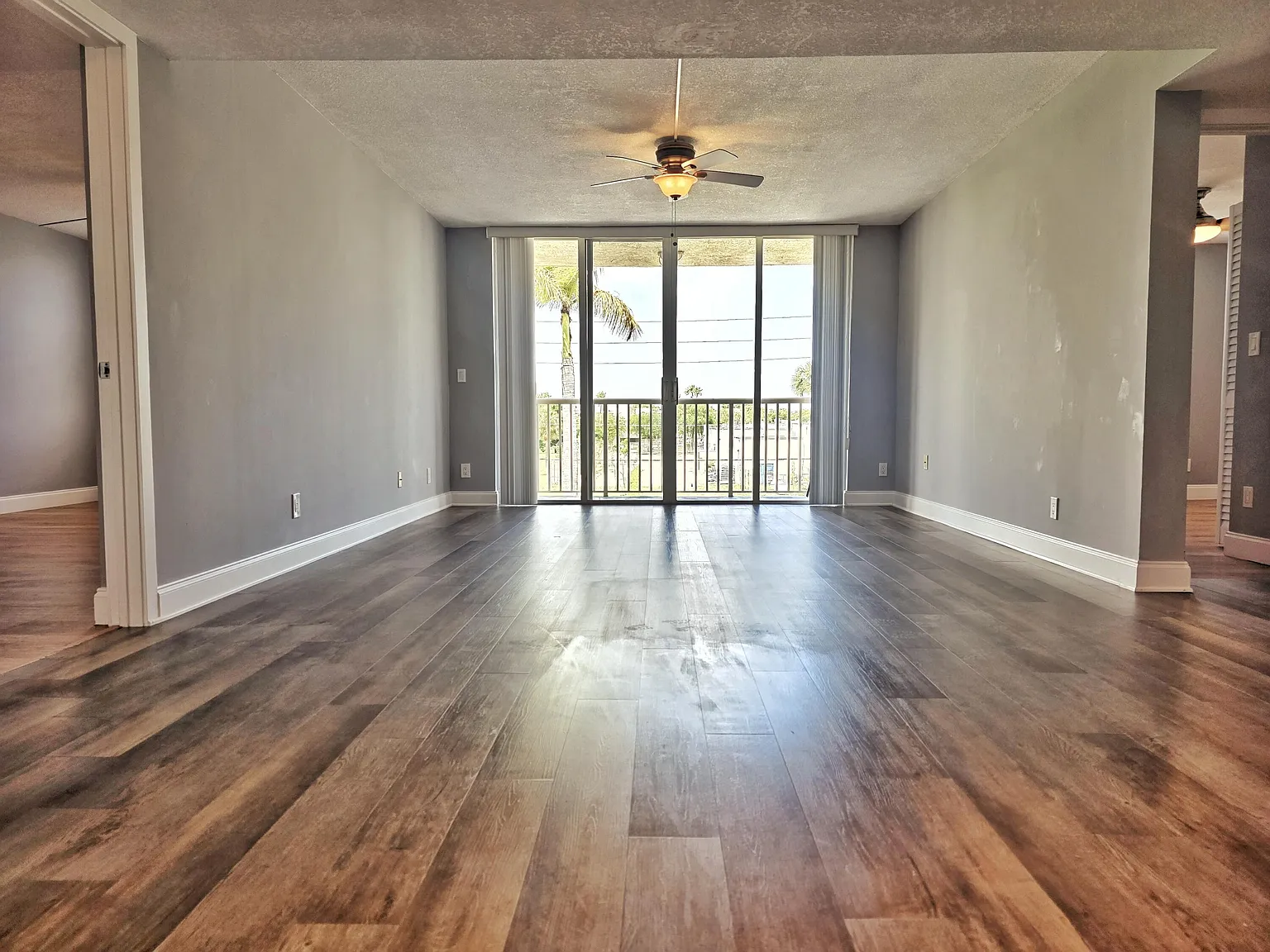2 bed, 2.0 bath, 1020 sqft, $2,250 — Photo 4