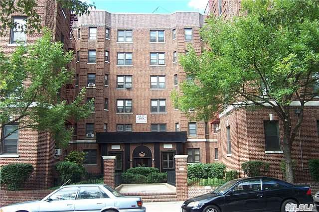 1st image of 15501 90th Ave APT 3K