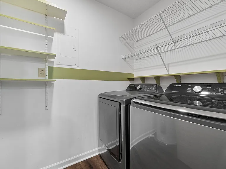 4245 Brookside Dr — Photo 14