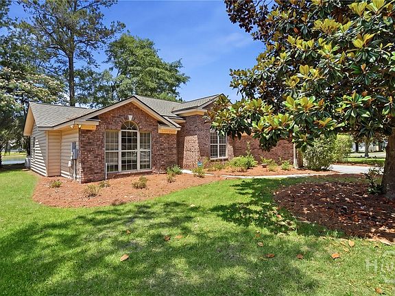 2nd image of 136 Heritage Way