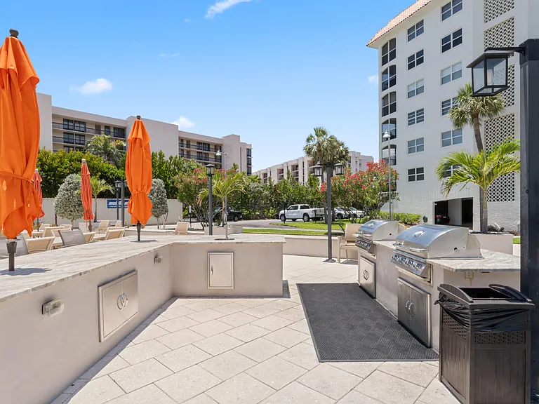 2871 N Ocean Blvd #M538 — Photo 43