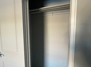 193-15 69th Ave #C, Fresh Meadows, NY 11365