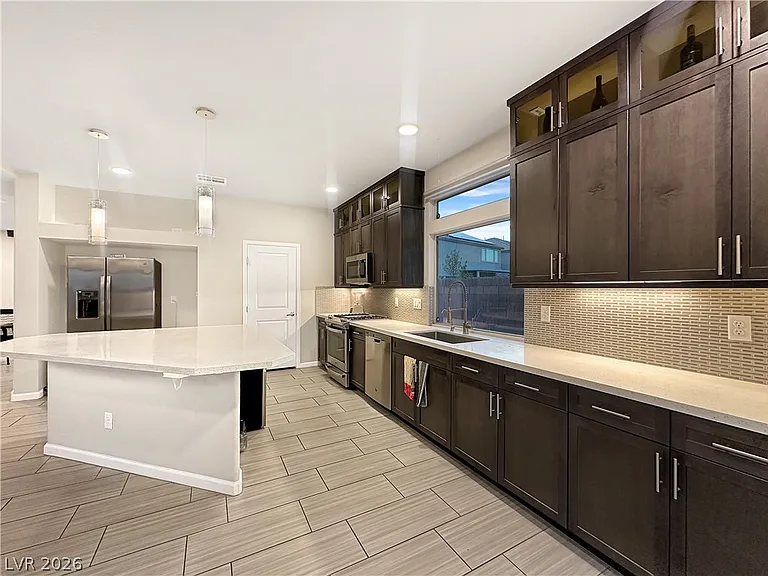 6305 Carmel Creek Ave — Photo 17