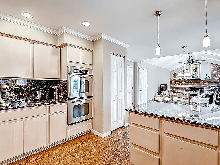 6030 S Lima Way — Photo 10