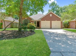 7 Auburn Path Dr, Spring, TX 77382