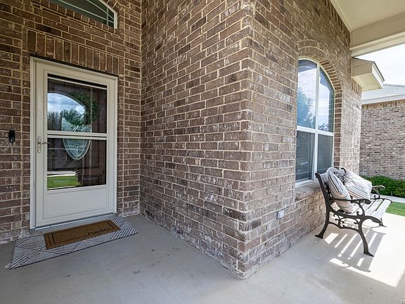 4th image of 6122 Lowrie Block