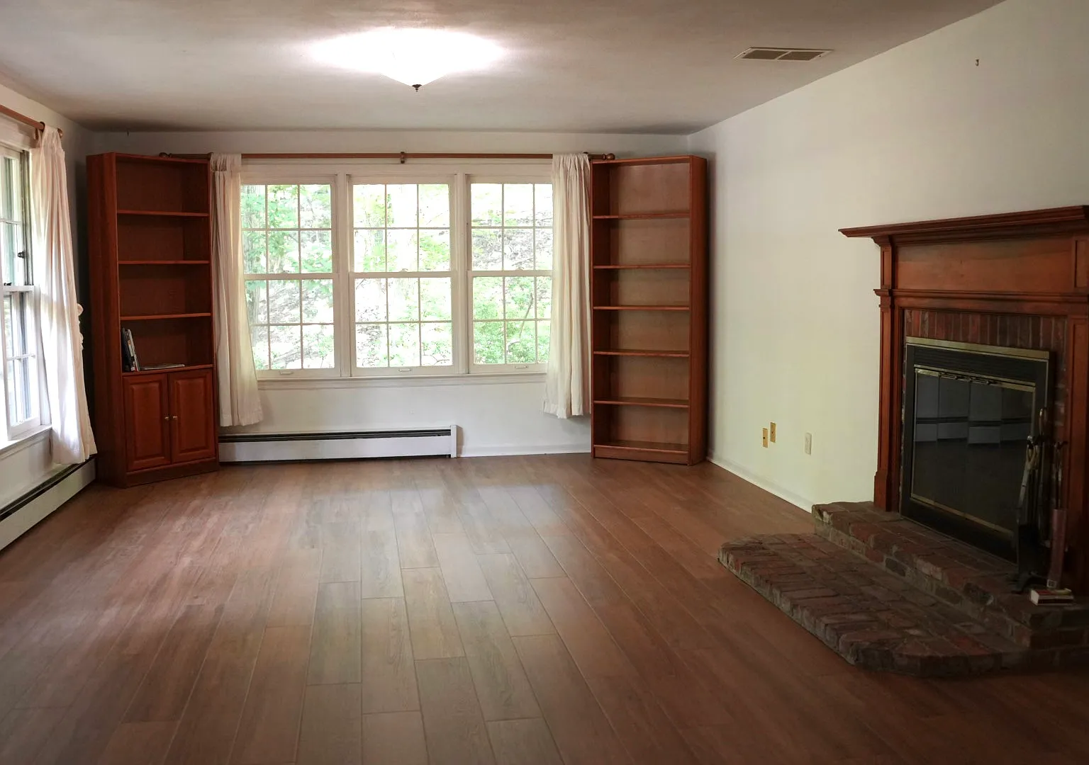 1 bed, 800 sqft, $2,940 — Photo 3